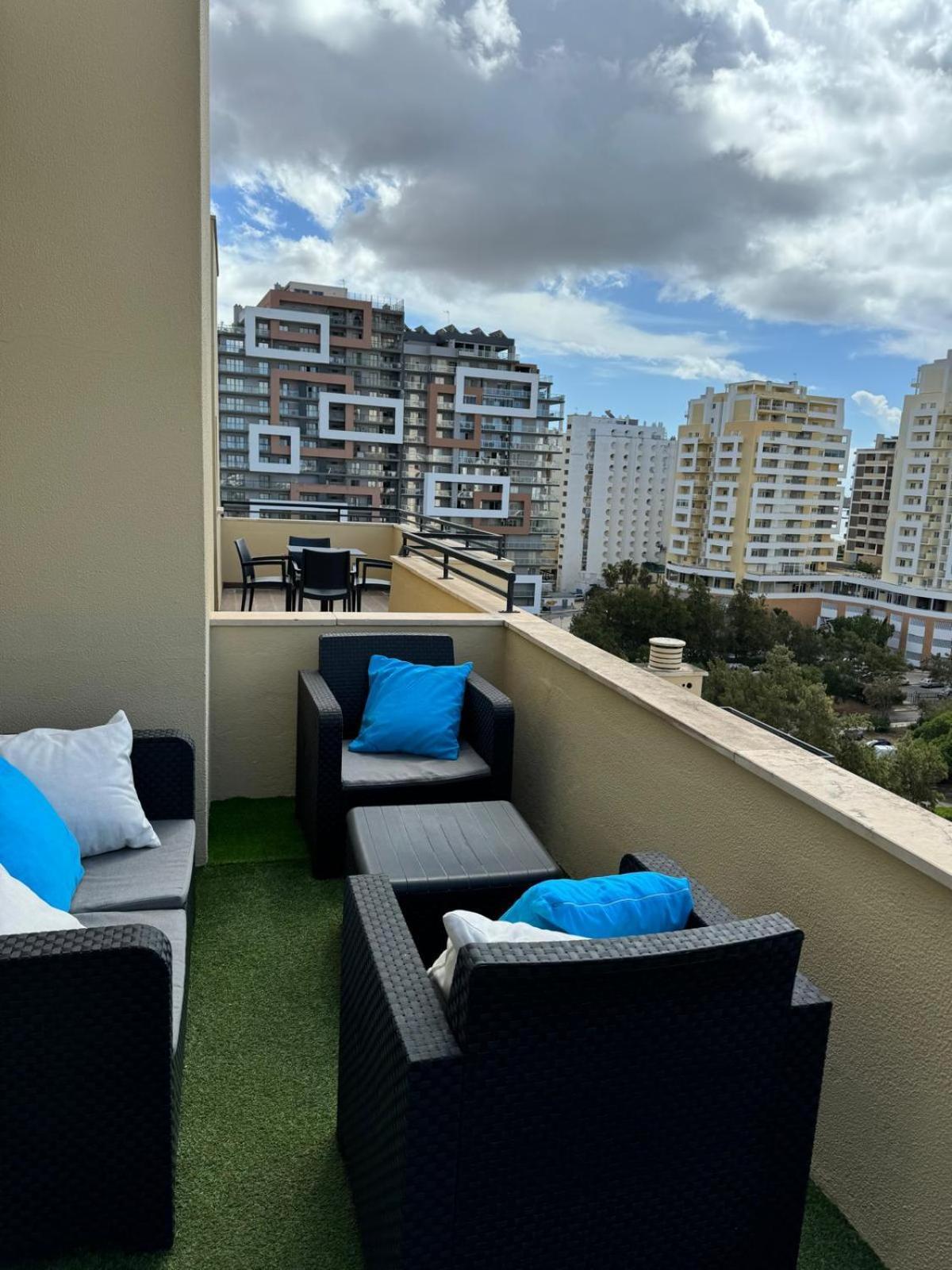 The Penthouse In Amarilis Apartment Портиман Екстериор снимка